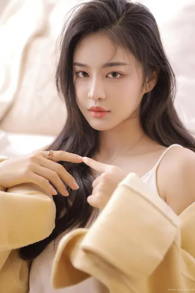 逃妻归来三个女宝甜又飒